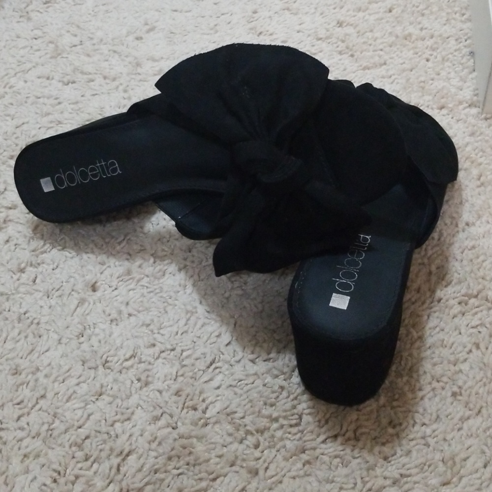 Sandals - Picture 4 of 4